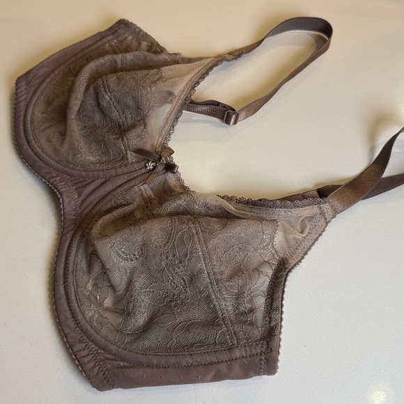 Wacoal Retro Chic Full-Figure Underwire Bra (Style #855186). Size 34D - Picture 4 of 7